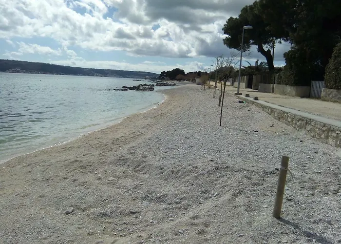 Grl Kaštela